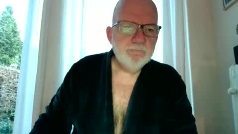 Beardman online show from March 15, 2026, 5:57 am