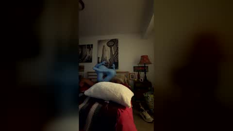 Snapshot of bearmeat4you chatting on March 20, 2026, 2:27 am bearmeat4you online show from March 20, 2026, 2:27 am