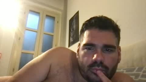 Snapshot of bearmichi chatting on May 31, 2026, 3:08 pm BearMichi online show from May 31, 2026, 3:08 pm