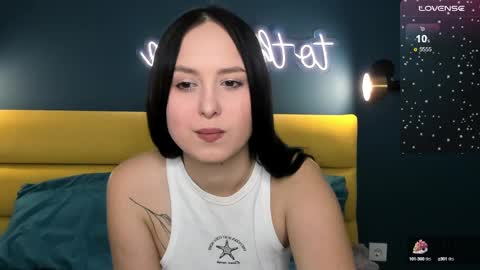 Snapshot of beatricereeves chatting on January 30, 2025, 1:33 am Beatrice 3 online show from January 30, 2025, 1:33 am