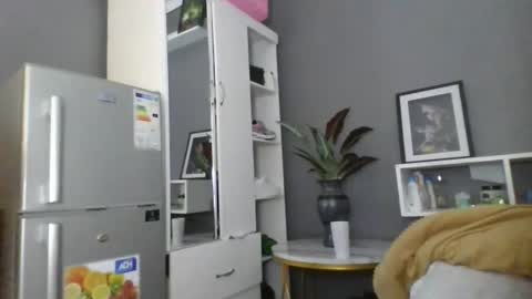 Lil stunner online show from September 28, 2025, 7:58 am