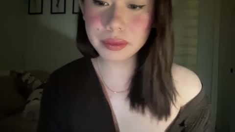 Snapshot of beautiful_lust69 chatting on January 4, 2025, 1:21 pm Sweet Aya online show from January 4, 2025, 1:21 pm