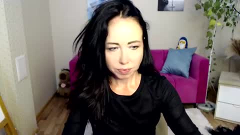 beautiful_moon7 online show from July 28, 2026, 6:20 pm