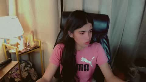 Snapshot of beautifultrixie chatting on July 3, 2026, 10:38 pm TRIXIE online show from July 3, 2026, 10:38 pm