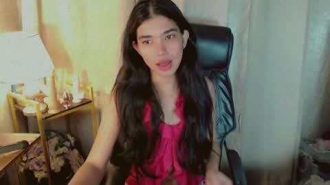 Snapshot of beautifultrixie chatting on July 7, 2026, 7:18 pm TRIXIE online show from July 7, 2026, 7:18 pm