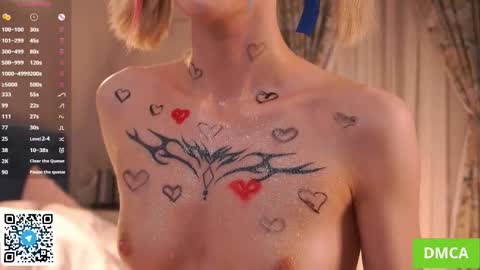 Polly  online show from October 31, 2025, 6:53 pm