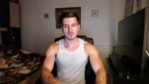 Mia and Jake online show from October 6, 2025, 1:14 am