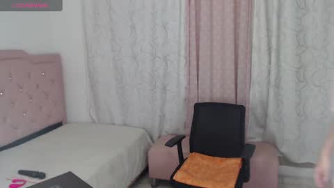 Snapshot of beauty_lana18 chatting on July 6, 2026, 10:34 am lana online show from July 6, 2026, 10:34 am