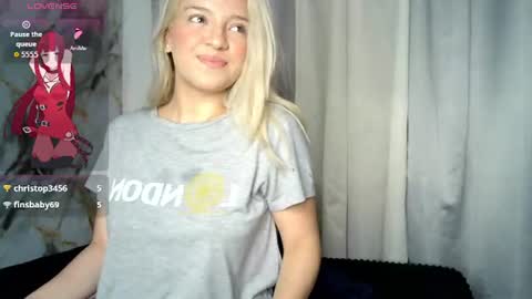 Snapshot of beauty_lana18 chatting on July 19, 2026, 10:24 pm lana online show from July 19, 2026, 10:24 pm