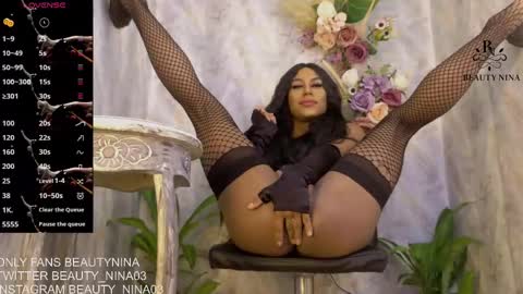 beauty_nina online show from September 17, 2025, 2:41 pm