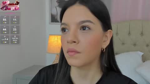 Ariana Reyes online show from February 26, 2025, 12:25 pm