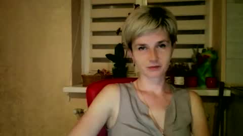 Snapshot of beautyksenia chatting on May 12, 2026, 7:33 pm BeautyKsenia online show from May 12, 2026, 7:33 pm