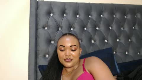 beautystar12 online show from December 22, 2024, 8:25 pm