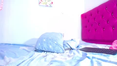 Snapshot of beautyyebonyy chatting on December 11, 2024, 5:37 pm Abby online show from December 11, 2024, 5:37 pm