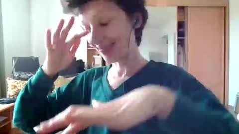 Snapshot of bebacksooon chatting on May 11, 2026, 2:56 pm Raluca online show from May 11, 2026, 2:56 pm