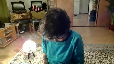 Snapshot of bebacksooon chatting on May 19, 2026, 6:36 pm Raluca online show from May 19, 2026, 6:36 pm