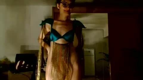 Snapshot of bebacksooon chatting on June 12, 2026, 6:40 pm Raluca online show from June 12, 2026, 6:40 pm
