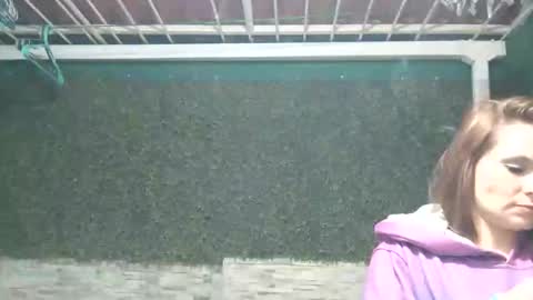 Snapshot of becky2994 chatting on April 28, 2026, 2:27 am BECKY BOO online show from April 28, 2026, 2:27 am