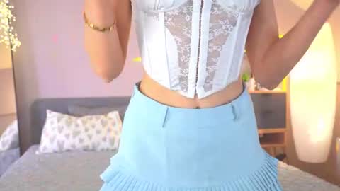 beckyissweetie online show from June 24, 2026, 8:24 am