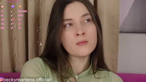 Snapshot of beckymartens chatting on May 2, 2026, 4:06 am BeckyMartens come join me on while im offline here online show from May 2, 2026, 4:06 am