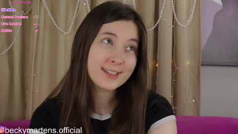 Snapshot of beckymartens chatting on May 17, 2026, 3:37 am BeckyMartens come join me on while im offline here online show from May 17, 2026, 3:37 am