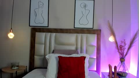 BeckyVidal online show from February 5, 2026, 6:23 pm