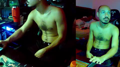 Snapshot of bedstuymonstercock90 chatting on January 11, 2026, 12:21 pm hungnheavy online show from January 11, 2026, 12:21 pm