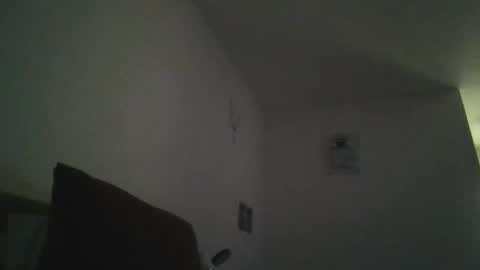 beebabyyyyy online show from December 5, 2025, 8:34 am