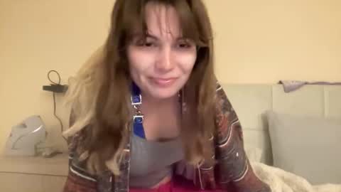 beebeebuzzzzzz online show from February 17, 2026, 7:38 am