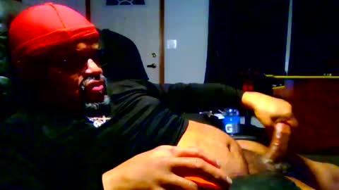 BEEF69DOG online show from April 3, 2026, 1:14 am