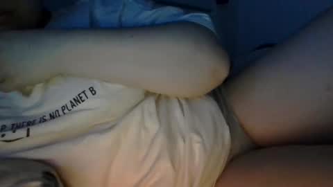 Snapshot of beeinmedeep chatting on March 9, 2025, 8:10 pm beeinmedeep online show from March 9, 2025, 8:10 pm