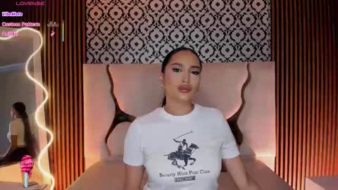 BELLA online show from February 5, 2026, 12:10 pm