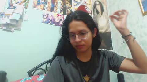 Snapshot of beentage chatting on January 7, 2025, 7:42 am Alex online show from January 7, 2025, 7:42 am