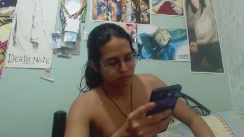 Snapshot of beentage chatting on January 13, 2025, 3:45 am Alex online show from January 13, 2025, 3:45 am