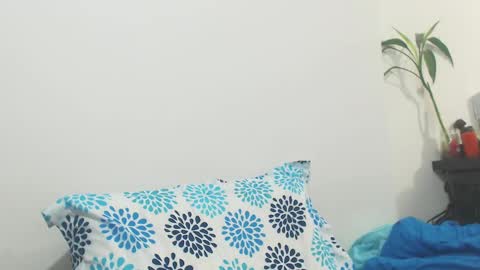 Snapshot of beentage chatting on October 31, 2025, 6:25 am Alex online show from October 31, 2025, 6:25 am