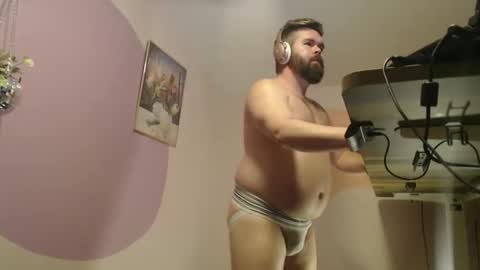 Behrbae online show from December 3, 2025, 1:46 am