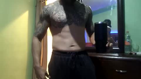 beibyleon69 online show from January 1, 2025, 7:09 am