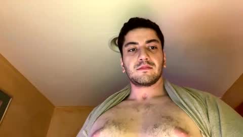 Snapshot of bekindgethigh chatting on December 30, 2024, 7:59 am bekindgethigh online show from December 30, 2024, 7:59 am