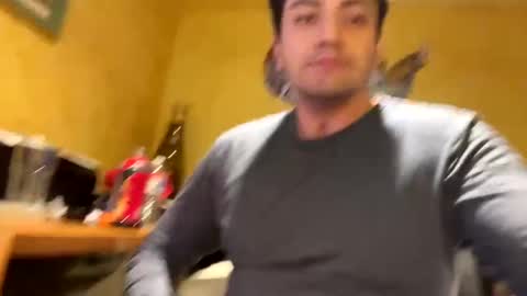 Snapshot of bekindgethigh chatting on January 26, 2025, 6:38 am bekindgethigh online show from January 26, 2025, 6:38 am