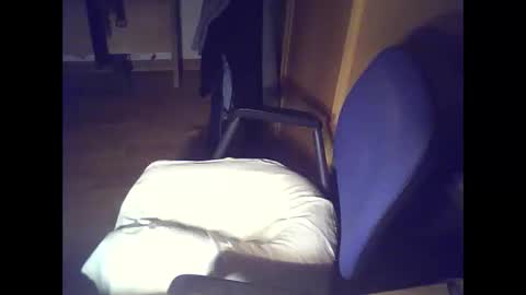 bekklove1 online show from February 24, 2026, 2:42 am