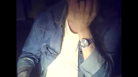 bekklove1 online show from April 17, 2026, 9:51 pm