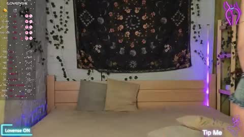 Bekky online show from October 2, 2025, 3:24 am