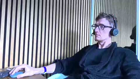 Snapshot of belami_france chatting on January 11, 2026, 12:10 pm SexFriendFrance online show from January 11, 2026, 12:10 pm