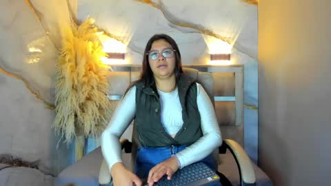 Belen online show from April 10, 2026, 1:38 pm