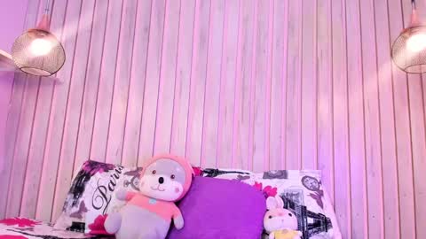 Snapshot of belinda_hills chatting on December 22, 2024, 10:47 pm belinda online show from December 22, 2024, 10:47 pm