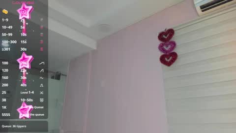 Snapshot of belinda_hills chatting on January 6, 2025, 12:27 am belinda online show from January 6, 2025, 12:27 am