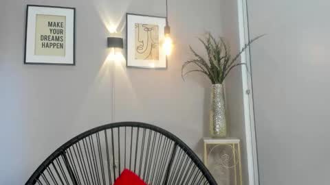 Snapshot of belinda_hills chatting on January 11, 2025, 7:16 pm belinda online show from January 11, 2025, 7:16 pm