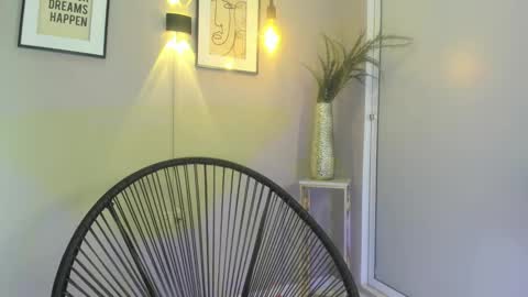 Snapshot of belinda_hills chatting on January 16, 2025, 7:10 pm belinda online show from January 16, 2025, 7:10 pm