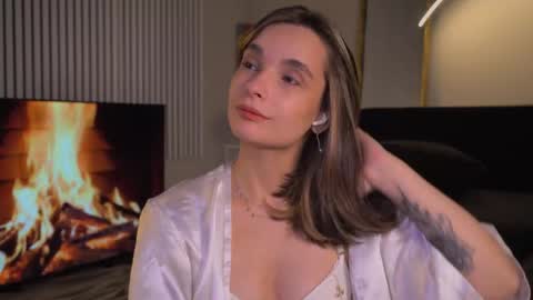 Snapshot of bella_alita chatting on June 3, 2026, 8:14 pm lita online show from June 3, 2026, 8:14 pm