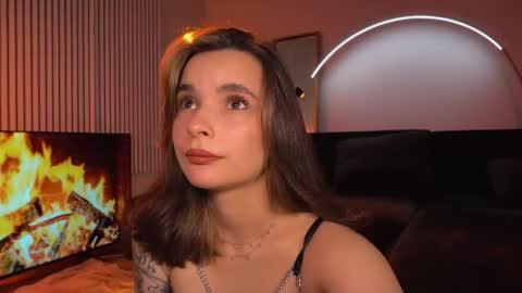 Snapshot of bella_alita chatting on June 5, 2026, 8:25 pm lita online show from June 5, 2026, 8:25 pm